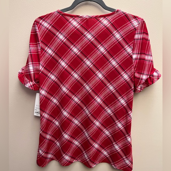 NWT Elle short sleeve Top with ruffled sleeves- Red, white & black- Size Medium - Picture 6 of 8